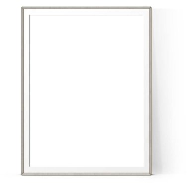Sade arkaplanda izole edilmiş gümüş duvar çerçevesinin boş biçimi, varlık elemanlarınıza uygundur.