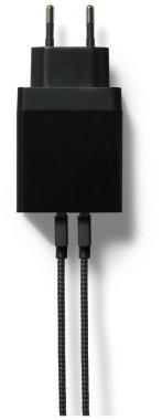 Gerçekçi güç kaynağı şeffaf arkaplanda izole edildi. Sahne projeleri için uygun element