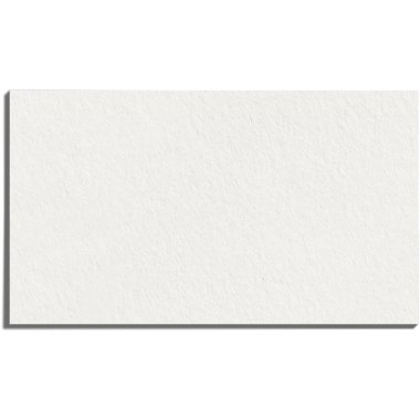 Element projeniz için uygun sade arkaplan üzerindeki izole edilmiş beyaz kağıdı kapat.