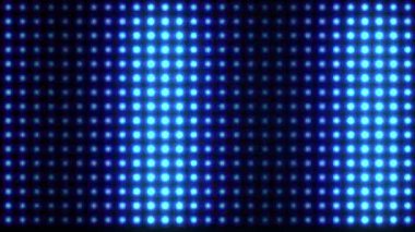 Koyu arkaplanda mavi ışık efektleri olan dijital bir kürenin gelecekteki görüntüsü. Aydınlatılmış noktalardan oluşan bir ağ tarafından oluşturulan küre, küresel bağlantı ve teknolojiyi temsil ediyor.