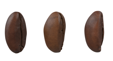 Üç kavrulmuş kahve çekirdekleri, zengin kahverengi renkleri ve pürüzsüz dokuları sergileniyor..