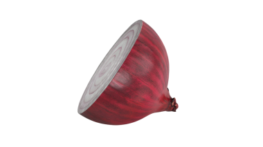 İkiye bölünmüş kırmızı soğan tabakalarını ve canlı rengini gösteriyor. Mutfak sunumları ve yemekle ilgili içerikler için ideal..