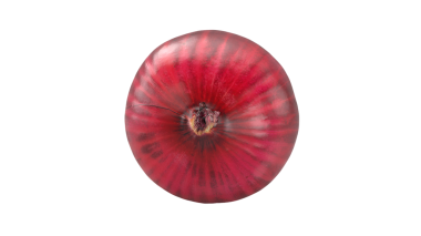 Kırmızı soğanın yakın plan görüntüsü, yuvarlak şeklini ve canlı rengini gösteriyor, mutfak kullanımı veya yemek fotoğrafçılığı için ideal..