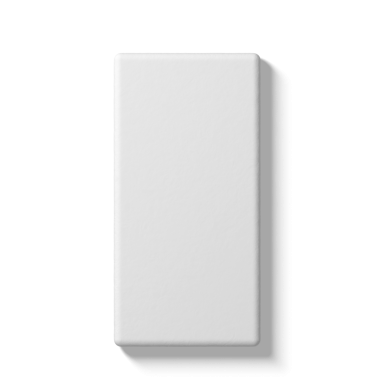 Düz beyaz dikdörtgen bir nesne, muhtemelen bir tuval ya da bir fayans, yumuşak gölgeler ışık kaynağını gösteriyor..