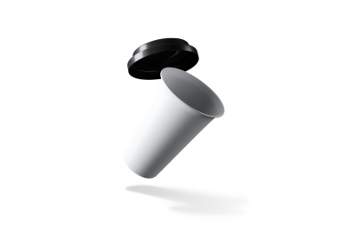 Siyah kapaklı, yüzen beyaz bir bardak, bir içecek kabını işaret ediyor..