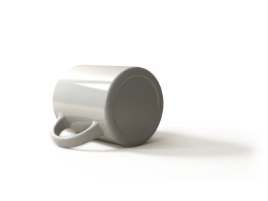 Beyaz bir seramik bardak bir yüzeyde takla atar, gölge bırakır. Boş görünüyor ve belli bir açıyla yerleştirilmiş..