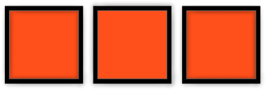 Siyah zemin üzerinde üç turuncu kare içeren basit bir grafik, muhtemelen tasarım veya görsel temsil için kullanılır..