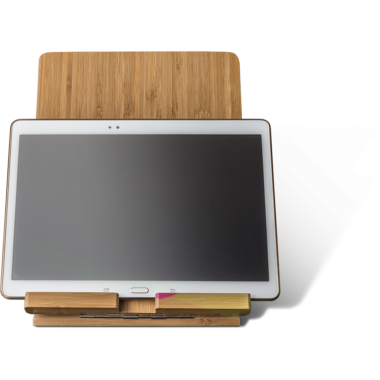 Bambudan yapılmış şık bir tablet. Tabletleri güvenli bir şekilde tutmak için tasarlanmış. Aynı zamanda şık ve çevre dostu bir görünüm sağlıyor..