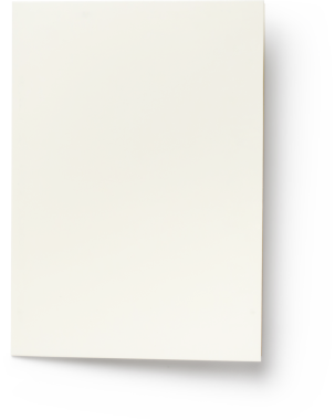 Yaratıcılığın ve fikirlerin potansiyelini simgeleyen boş beyaz bir sayfa..