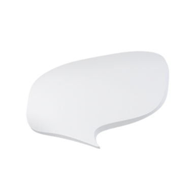 Basit bir arka planda izole edilmiş, sizin tasarım elemanınıza uygun şirin bir 3B şekil baloncuğu konuşma konsepti.