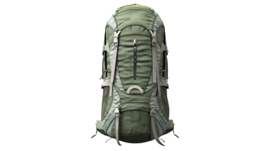 Yeşil bir sırt çantasının ön görüntüsü geniş bölmelerini ve sağlam yapısını gösteriyor. Açık hava aktiviteleri ve maceralar için tasarlandı..