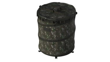 Açık hava kullanımı için tasarlanmış, yuvarlak, kamuflaj desenli bir depolama konteynırı..