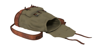 Askeri tarzda deri aksanlı ve ayarlanabilir kayışlı bir sırt çantası..