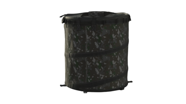 Kamuflaj desenli katlanabilir bir depo, eşyaları düzenlemek için uygun..
