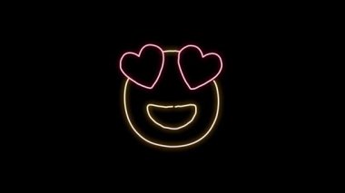 Görkemli Dağlarla Büyüleyici Doğa Sahneleri ve Açık Mavi Gökyüzü