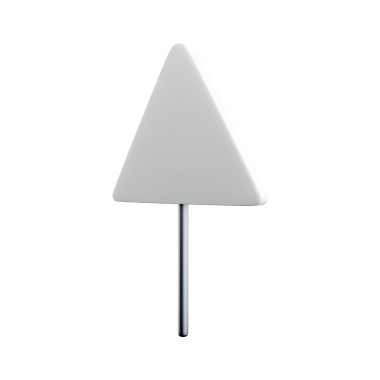 Gümüş bir direğe monte edilmiş basit bir beyaz üçgen tabela, genellikle yön ve bilgi amaçlı kullanılır..