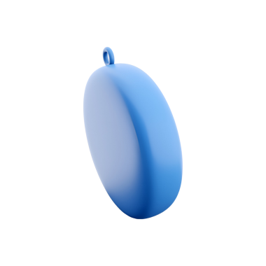 Düz, oval şekilli, üzerinde küçük bir halka olan mavi bir nesne, muhtemelen dekoratif veya işlevsel bir nesne..