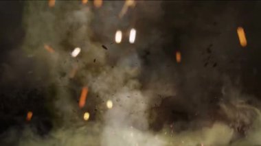 Siyahta duman patlaması.
