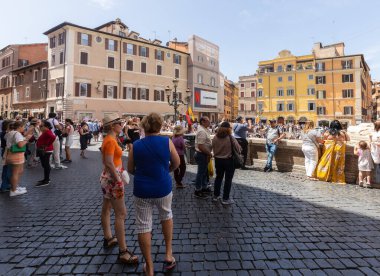 ROME, ITALY - 24 Mayıs 2022: İtalya Latium, Roma bölgesi Trevi Fountain, Roma 'nın Yedi Tepesi