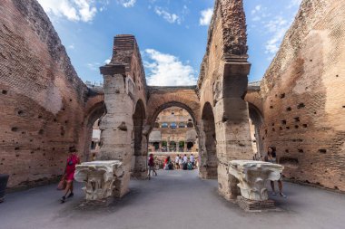 ROME, ITALY - 25 MAYIS 2022: Roma, İtalya 'da Kolezyum.