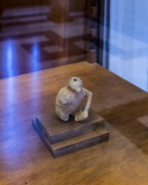 ROME, ITALY - 24 Mayıs 2022: Roma, İtalya 'daki Capitoline Müzesi' nin odalarından birinde müze Papa XII. Clement 'in isteği üzerine 1734 yılında halka açıldı..