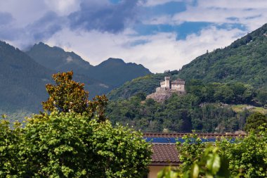 Bellinzona İsviçre - 29 Mayıs 2022: Giubiasco Ticino Kantonu 'nda yer alan bir belediyedir..