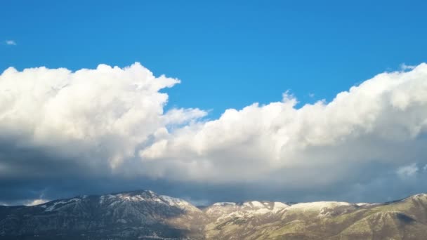 Panoramic View Snowy Winter Mountains Clouds Motion Cold Season Weather — 图库视频影像