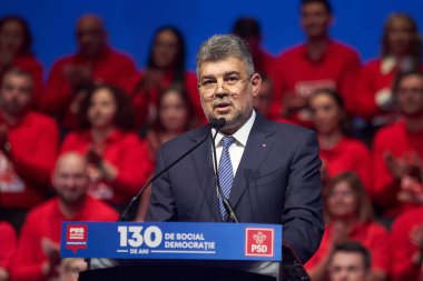 Bükreş, Romanya. 31 Mart 2023: İlk Romen sosyal demokrat partisinin kurulmasından bu yana 130 yıl geçmesine rağmen Sosyal Demokrat Parti ve PES tarafından düzenlenen etkinlik.