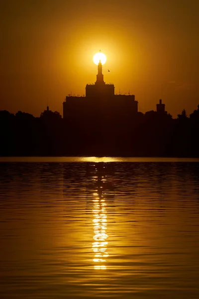 Bukarest Rumänien Juni 2023 Sonnenuntergang Über Dem Haus Der Freien — Stockfoto
