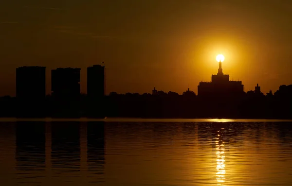 Bukarest Rumänien Juni 2023 Sonnenuntergang Über Dem Haus Der Freien — Stockfoto