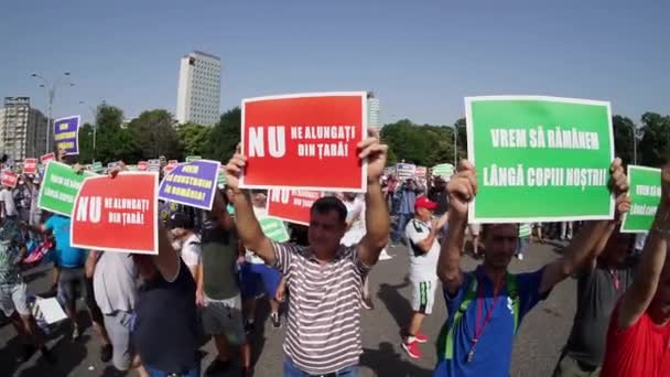 Bukurešť Rumunsko Července 2023 Téměř 000 Zaměstnanců Stavebnictví Protestuje Proti — Stock video
