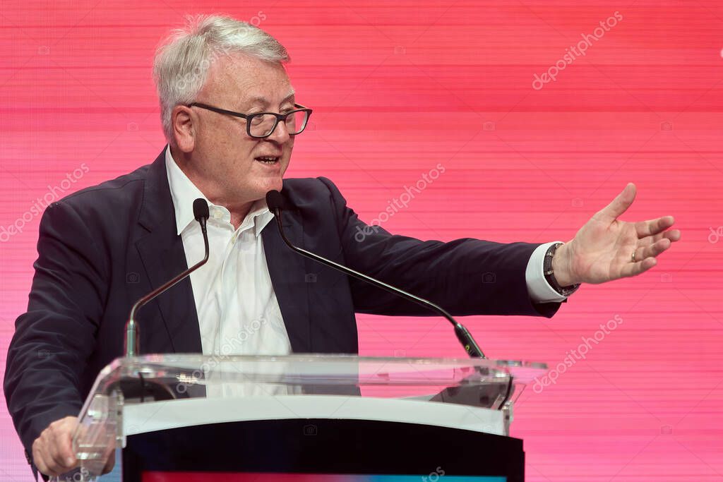 Bucarest, Rumania. 6 de abril de 2024 Nicolas Schmit, candidato