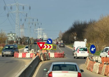 Gulia, Romanya. 18 Mart 2024: Ulusal Yol 'un görüntüsü hayır. 7, Dambovita ilçesinde Gulia köyü yakınlarında.