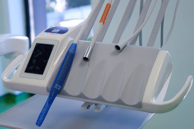 Bükreş, Romanya. 14 Mayıs 2024: Bükreş 'teki 4. Bölge Belediye Binası tarafından inşa edilen yeni Diş Hekimliği Hastanesine yapılan ön ziyaret.