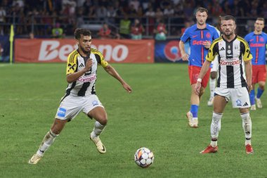 Bükreş, Romanya. 29 Ağustos 2024: LASK 'den Adil Taoui, Bükreş' teki Steaua Stadyumu 'nda oynanan FCSB ile LASK arasında oynanan UEFA Avrupa Ligi play-off 2..
