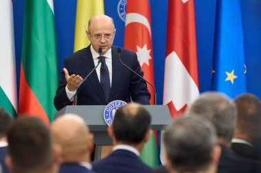 Bükreş, Romanya. 3 Eylül 2024: Azerbaycan, Gürcistan, Romanya ve Macaristan hükümetleri arasında imzalanan 