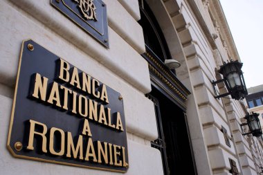 Bükreş, Romanya, 24. Mar 2025: Romanya Merkez Bankası, Yüksek Temyiz ve Adalet Divanı 'nın 2024 Faaliyet Raporunun kamuoyuna sunumu sırasında,.