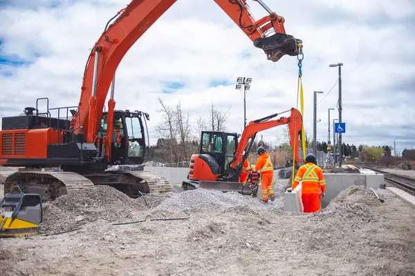Kanada 'da bir demiryolu platformu inşa ediliyor