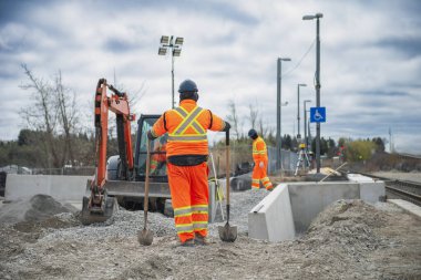 Kanada 'da bir tren istasyonu inşaatı