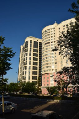 Astana (Nur-Sultan), Kazakistan 06.26.2021: Astana 'daki Ultra modern binalar (Nur-Sultan), Kazakistan' ın başkenti