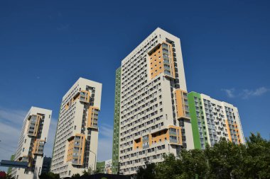 Astana (Nur-Sultan), Kazakistan 08.07.2023: Astana 'daki modern binalar (Nur-Sultan), Kazakistan' ın başkenti