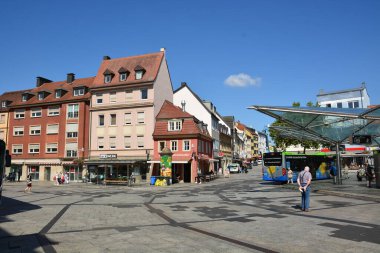 Schweinfurt, Bavyera, Aşağı Franconia, Almanya - 07.29.2024: Schweinfurt, Bavyera, Aşağı Frankonya, Almanya 'daki tarihi binalar