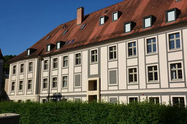 Eichsttt, Almanya 08.11.2024: Almanya 'nın Bavyera bölgesindeki Eichsttt kasabasında tarihi binalar