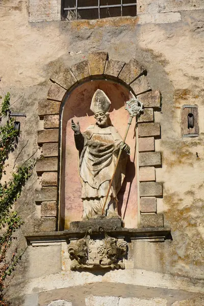 Eichsttt, Almanya 08.11.2024: Almanya 'nın Bavyera bölgesi yakınlarındaki WILLIBALDSBURG kalesinin (WILLIBALDSBURG) bir kısmı