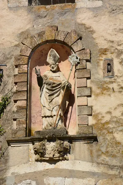 Eichsttt, Almanya 08.11.2024: Almanya 'nın Bavyera bölgesi yakınlarındaki WILLIBALDSBURG kalesinin (WILLIBALDSBURG) bir kısmı