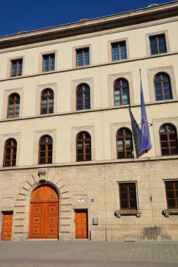 Münih, Bavyera, Almanya - 08.11.2024: Münih 'teki tarihi yapılar