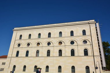 Münih, Bavyera, Almanya - 08.11.2024: Münih 'teki tarihi yapılar