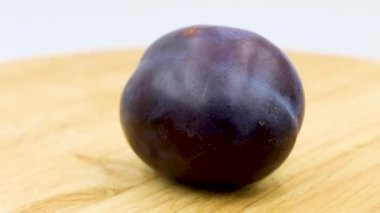 Dönüşümlü olarak eriğin yakın çekimi. Sağlıklı meyve.