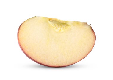 beyaz arkaplanda izole edilmiş elma dilimi