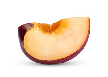 Beyaz arkaplanda erik izole edildi